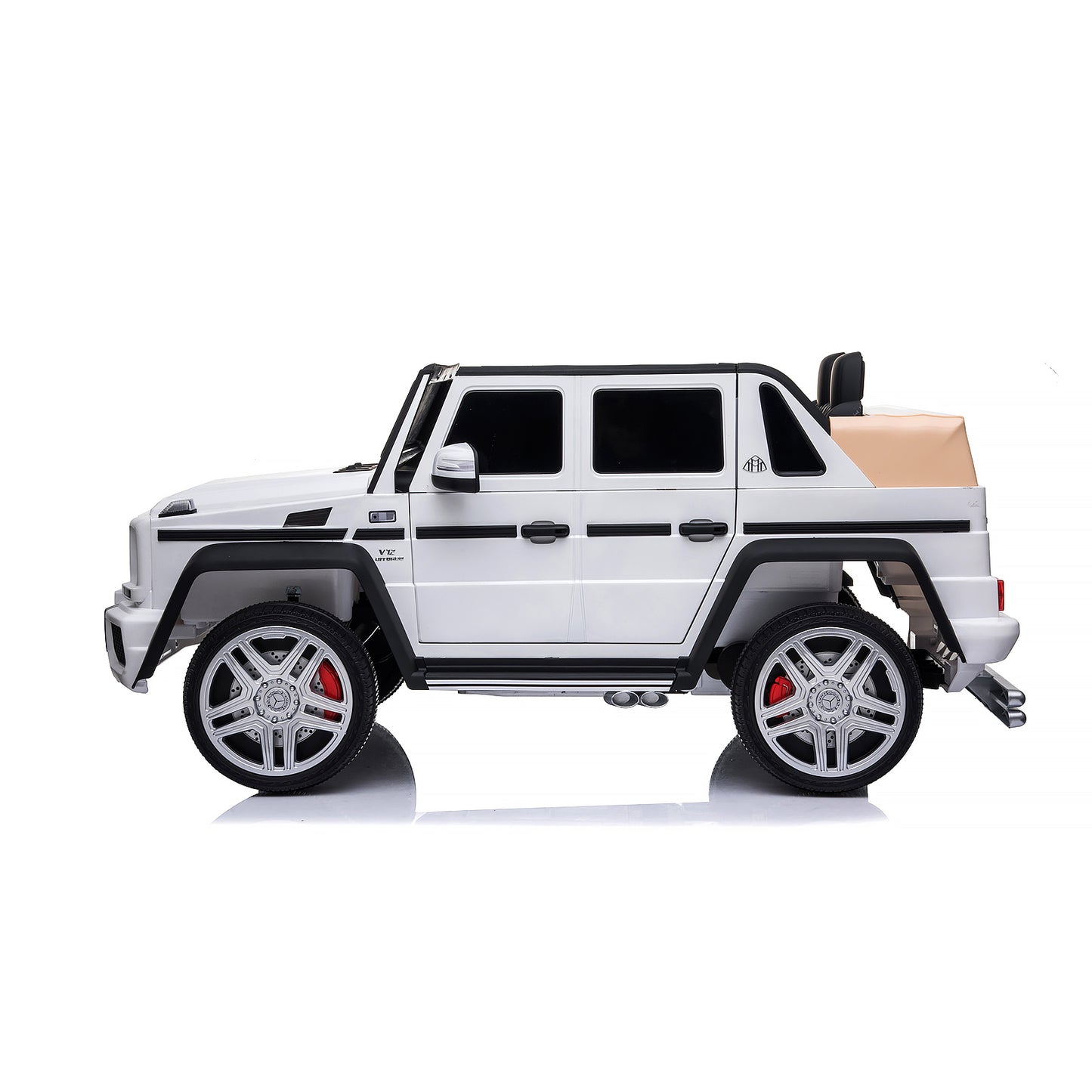 Chipolino Eл. джип Maybach G650 бял EVA, кожена се