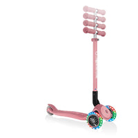 Globber Детска сгъваема тротинетка със светещи колела PRIMO FOLDABLE PLUS LIGHTS – пастелно розовa