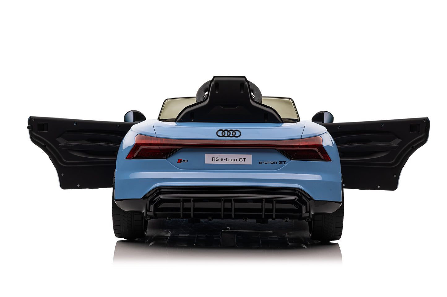 Audi Акумулаторна кола Audi RS e-tron 6888 син